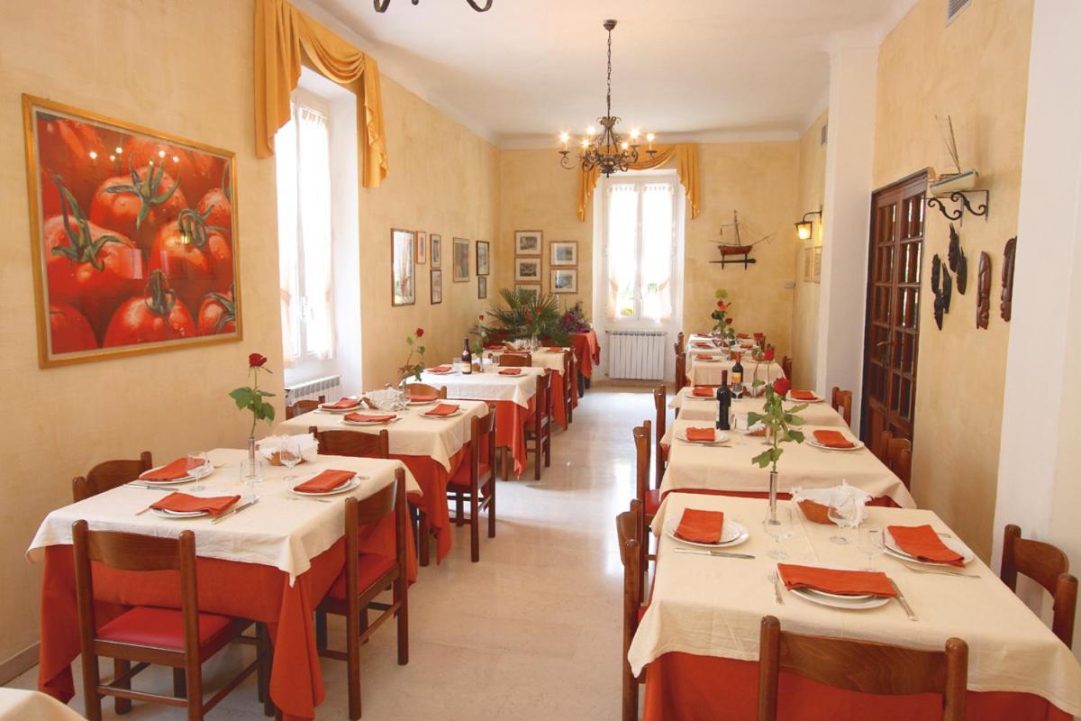 Hotel Villa Bianca Laigueglia Exterior foto